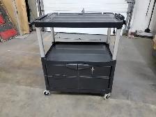 Rubbermaid Media Master Audio Visual Cart