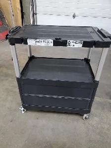 Rubbermaid Media Master Audio Visual Cart - Photo 3