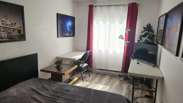 Chambre-650 $-Côte-des-Neiges-1er octobre