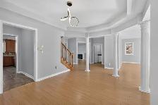 3000  sqft Detached Home in Woodland Hills, Newmarket - Photo 6
