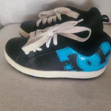 Youth boy  shoes Size 4