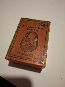 Miller Lock Company 'Standard Time' Keyless No 34 Padlock - Photo 2