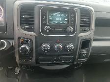 2019 Ram 1500 Crew Cab ~ NO ACCIDENTS & SAFETIED - Photo 9