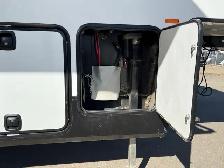 2011 Keystone Fuzion 305FZ, 12' GARAGE FULL BODY PAINT - Photo 5