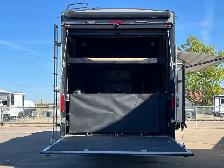 2011 Keystone Fuzion 305FZ, 12' GARAGE FULL BODY PAINT - Photo 33