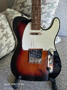 Squire Classic Vibe 60's Custom Telecaster - Photo 2
