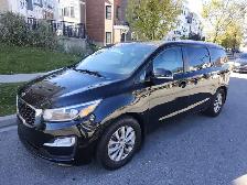 2020 Kia Sedona  LX - Photo 2