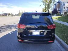 2020 Kia Sedona  LX - Photo 4