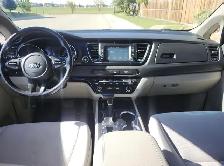 2020 Kia Sedona  LX - Photo 10