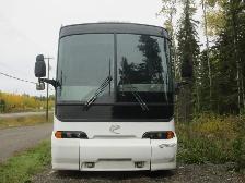 1999 MCI 56 passenger bus - Photo 3