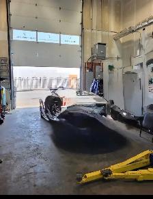 Auto Shop for Rent Near Airport – City Approved, Move-In Ready - Photo 4