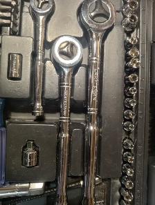 Craftsman Socket Set 1/4', 3/8' and 1/2' Drives - Photo 2