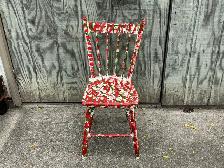 Antique FUNKY Wooden Spindle Chair red, White & Green !