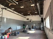 2400 ft.² shop and yard for rent on YellowHead  Snow - Photo 10