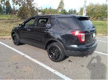 2015 Explorer AWD Mint & Only 108KMs ⭐Just $12,500 OBO⭐ - Photo 2