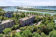 Condo haute gamme 3 1/2 830p.ca, MEUBLÉ à louer, avec garage