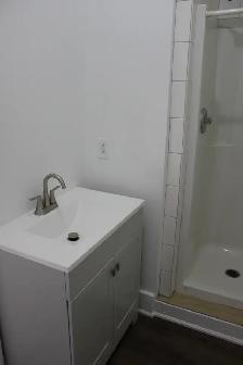 Downtown Sarnia Apartment for Rent - Photo 4