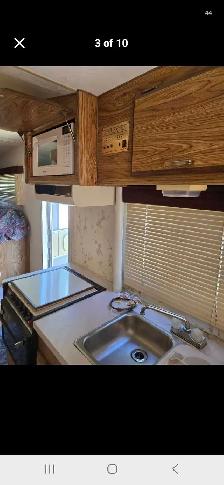 1989 21 foot Scamper 5th Wheel RV - Photo 3