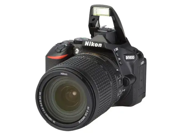 Nikon D5600 Camera