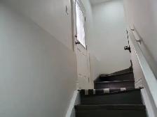 1 bed 1 bath basement for rent - Photo 7