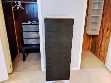 LOOKING FOR A STELLAR HOUSEMATE - Photo 3