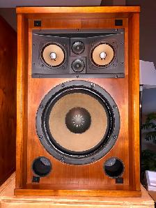 1967-1988 SANSUI Components & Speakers - Photo 9