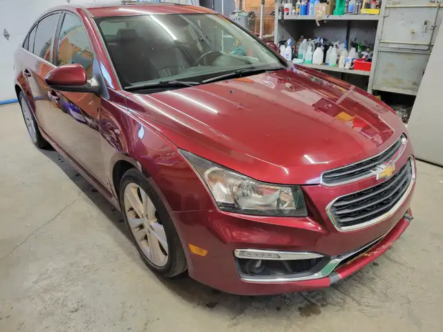 Very nice, LOW KMS,  2015 Chevy Cruze 1.4 Turbo for sale.