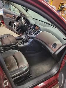 Very nice, LOW KMS,  2015 Chevy Cruze 1.4 Turbo for sale. - Photo 10