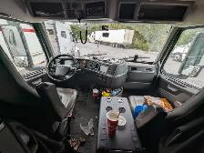 Hire AZ-Experienced - Photo 9