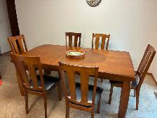 Oak dining table $700 - Photo 2