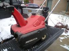 SNOWBLOWER  HONDA HS-35