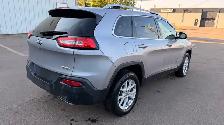 2017 Jeep Cherokee Latitude 4x4, Heated Seats, BackUp Camera, Cl - Photo 4