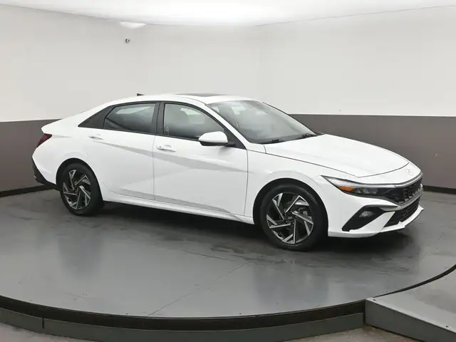 2025 Hyundai Elantra Preferred Tech Heated Seats/Wheel, Bluelink