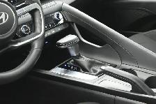2025 Hyundai Elantra Preferred Tech Heated Seats/Wheel, Bluelink - Photo 6