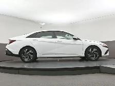 2025 Hyundai Elantra Preferred Tech Heated Seats/Wheel, Bluelink - Photo 32