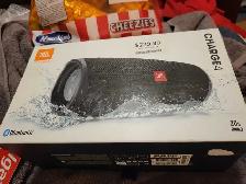 JBL CHARGE 4