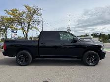 2022 Ram 1500 Classic Express 4x4 Crew Cab 5'7' Box - Photo 8