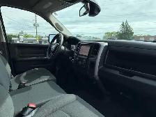 2022 Ram 1500 Classic Express 4x4 Crew Cab 5'7' Box - Photo 10