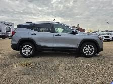 2024 GMC Terrain SLE - Photo 8