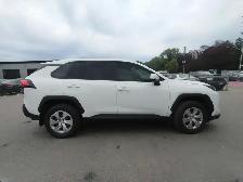 2022 Toyota RAV4 LE 91KM FWD CERTIFIED-WARRANTY - Photo 7