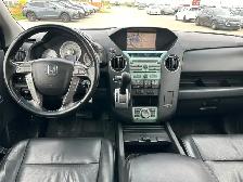 2010 Honda Pilot Touring AWD | Fully Loaded, Back Cam, DVD - Photo 7