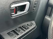 2010 Honda Pilot Touring AWD | Fully Loaded, Back Cam, DVD - Photo 18