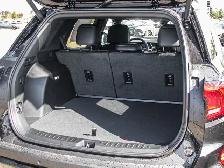 2027 GMC Terrain AWD Elevation - Photo 8