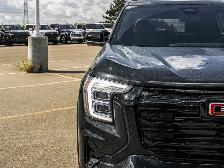 2027 GMC Terrain AWD Elevation - Photo 11