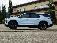 2027 Chevrolet Traverse Z71 - Photo 11