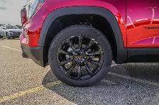 2027 GMC Terrain AWD Elevation - Photo 13
