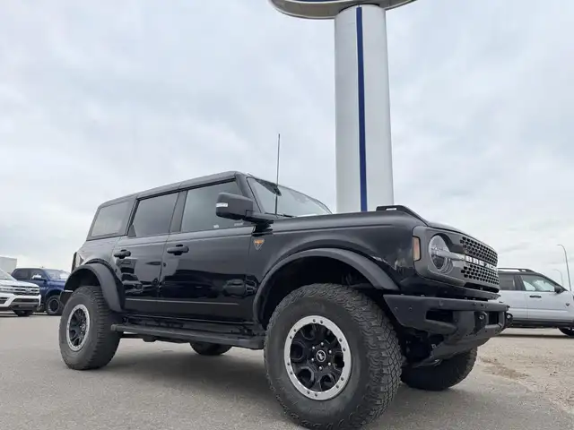 2024 Ford Bronco Badlands / LUX PKG! / SASQUATCH PKG! / COPILOT