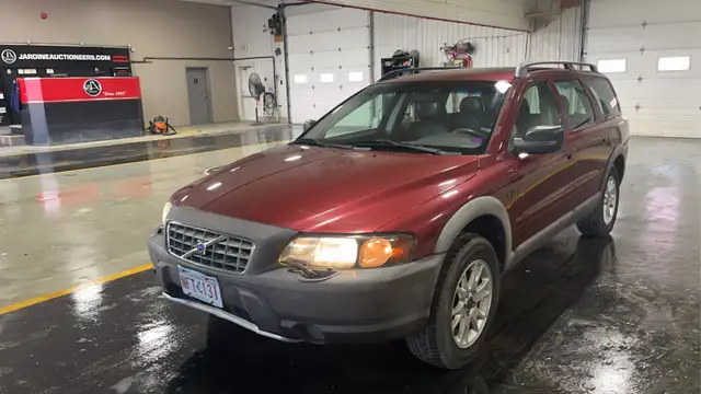 2004 Volvo XC70
