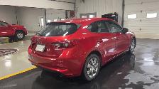 2018 Mazda MAZDA3 Sport - Photo 4