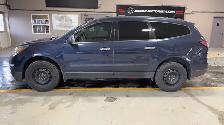 2017 Chevrolet Traverse - Photo 2